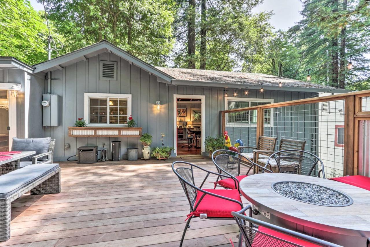 Redwoods Cabin With Hot Tub Walk To Russian River! Guerneville Exterior photo