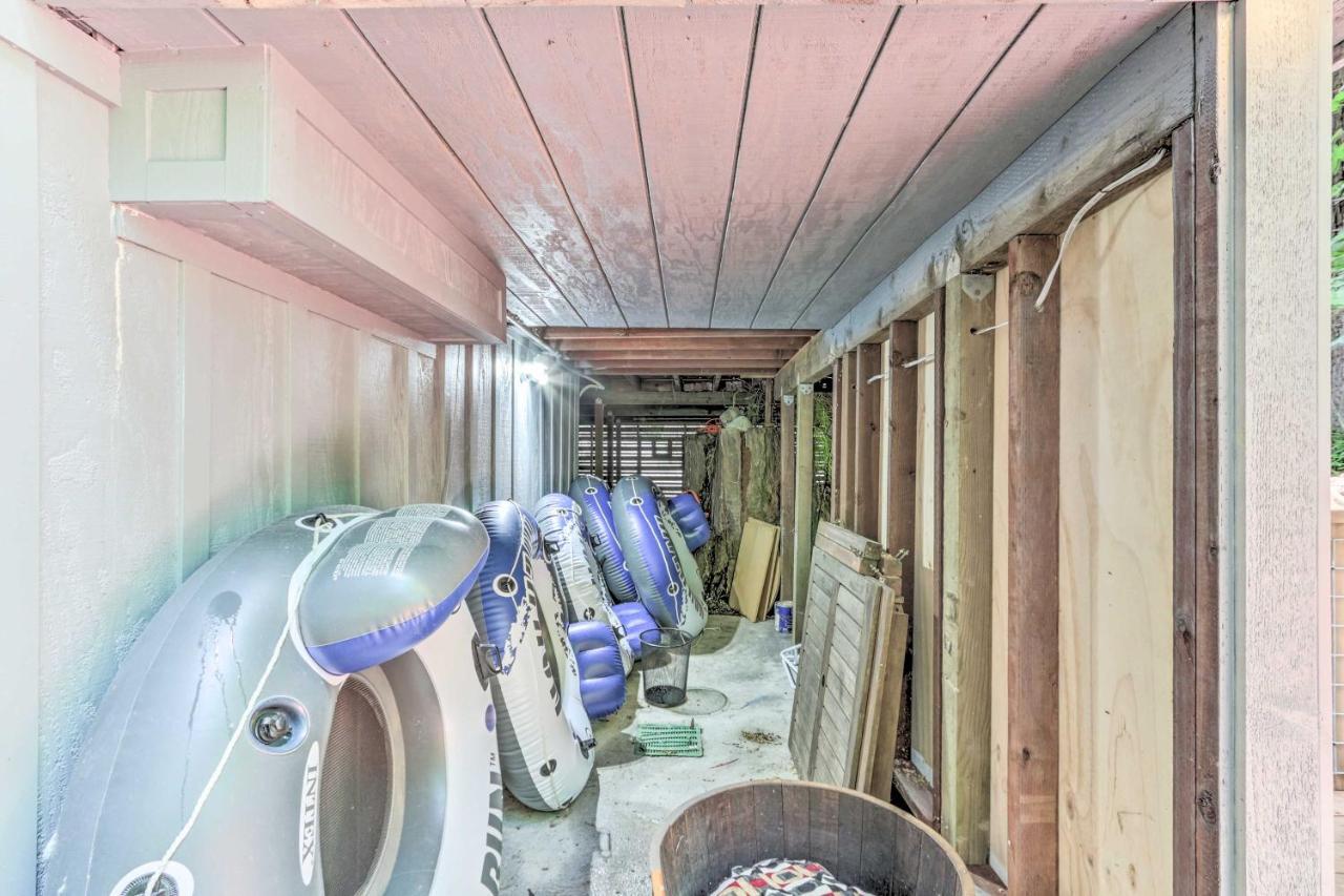 Redwoods Cabin With Hot Tub Walk To Russian River! Guerneville Exterior photo